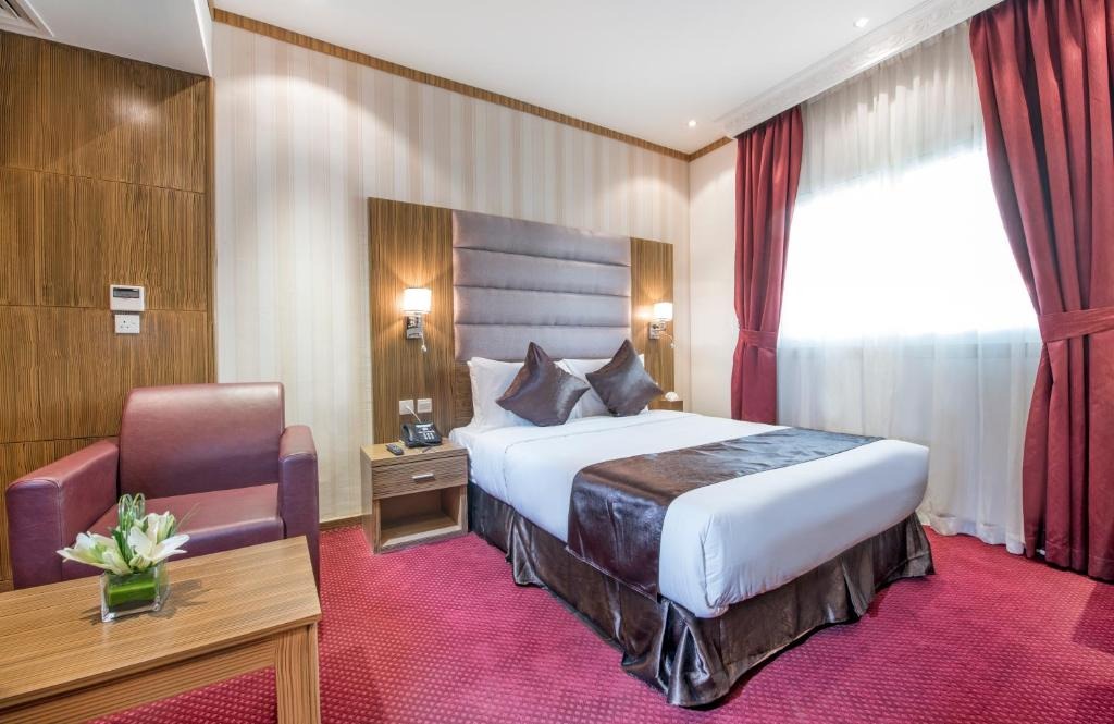 رویال تولیپ عمان